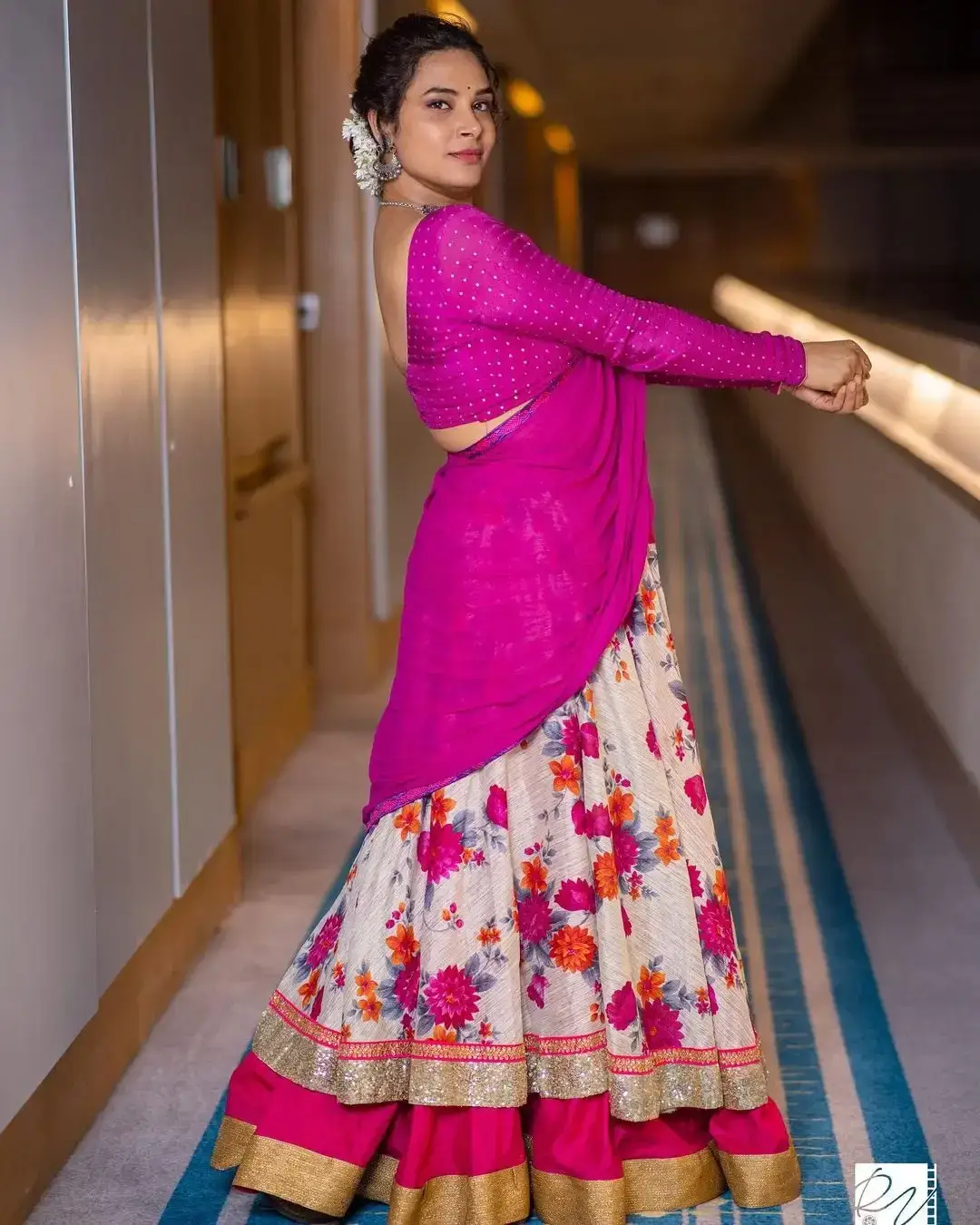 Indian TV Actress Hari Teja Images in Pink Saree